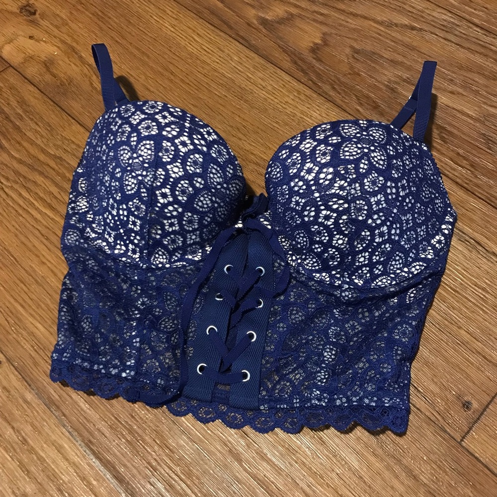 NWOT Victoria’s Secret Navy Blue Crop Bustier
